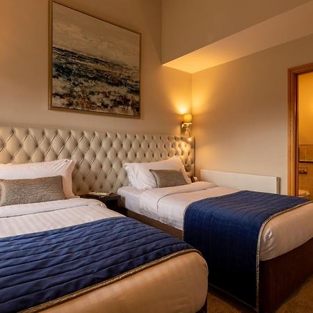 The Johnstown Estate Lodges Enfield Dış mekan fotoğraf